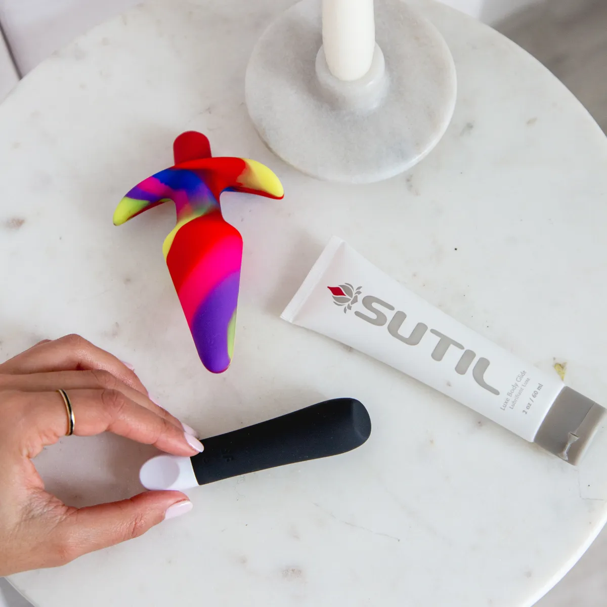 Avant Free Spirit Scarlet Vibrating Plug