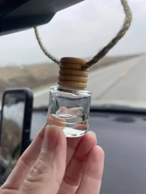 Bum Bum Hanging Car Freshener Diffuser  Pistachio, Vanilla & Salted Caramel