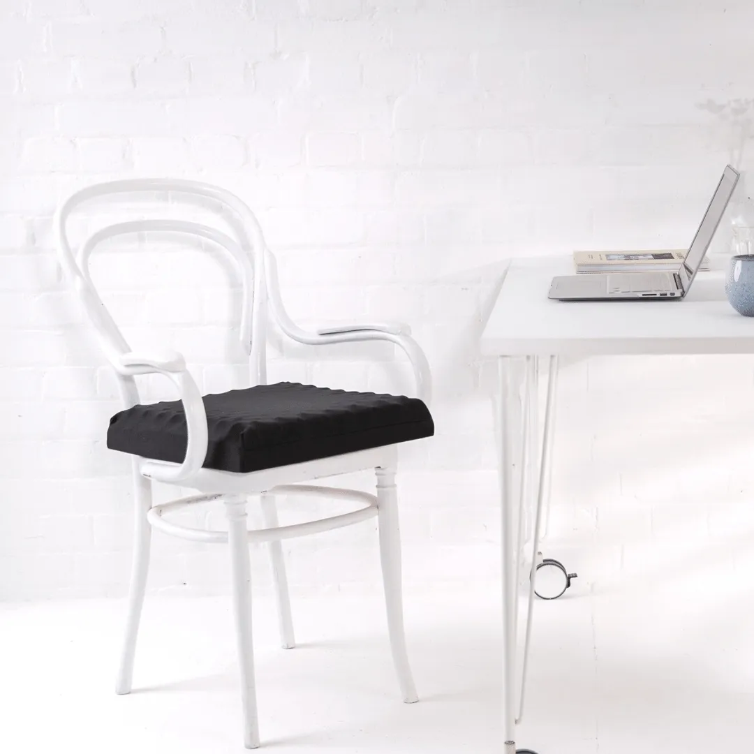 Post Rectal Cancer Cut Out Cushion