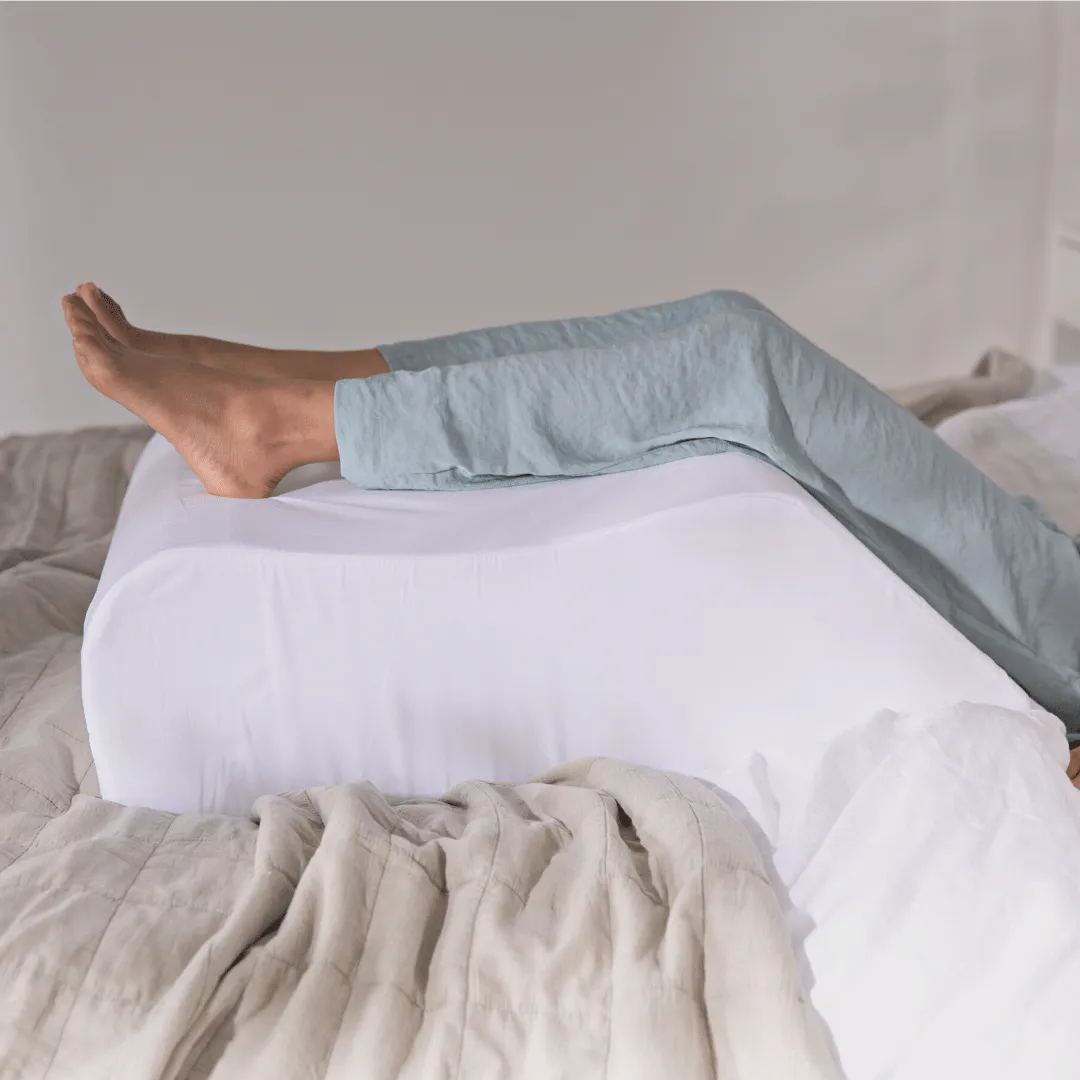 Putnams Leg Pillow - Elevation Support Wedge