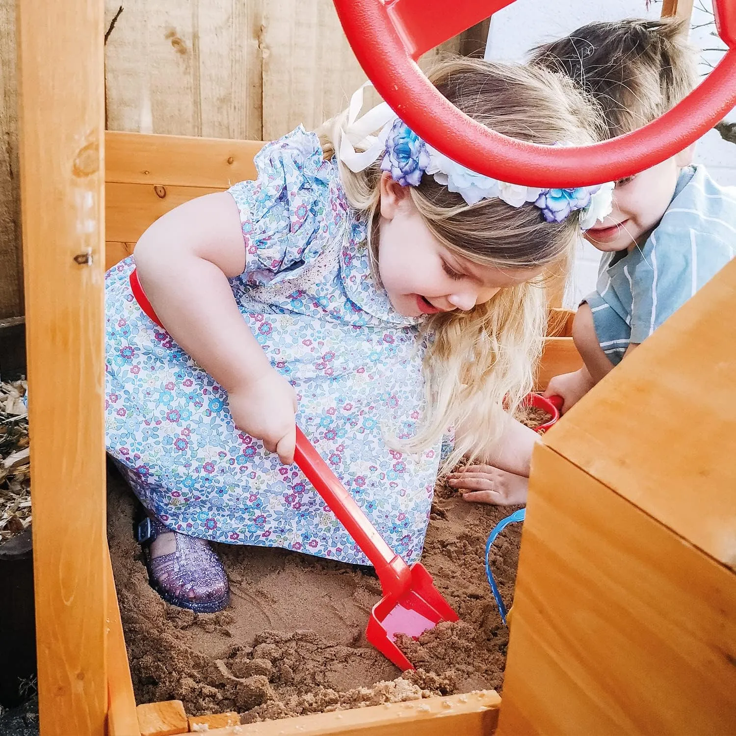 Sandpit - Choo Choo Train - Sun Protection & Storage