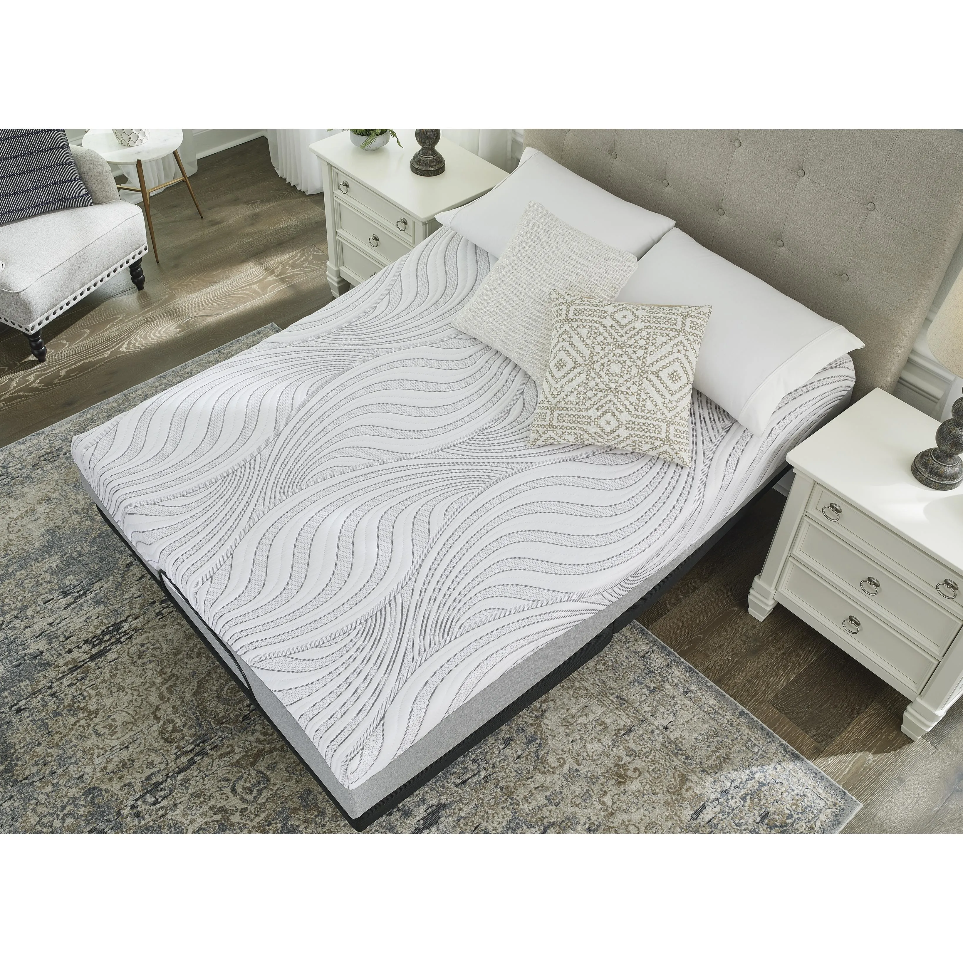 Sierra Sleep 10 Inch Memory Foam M59231 Queen Mattress