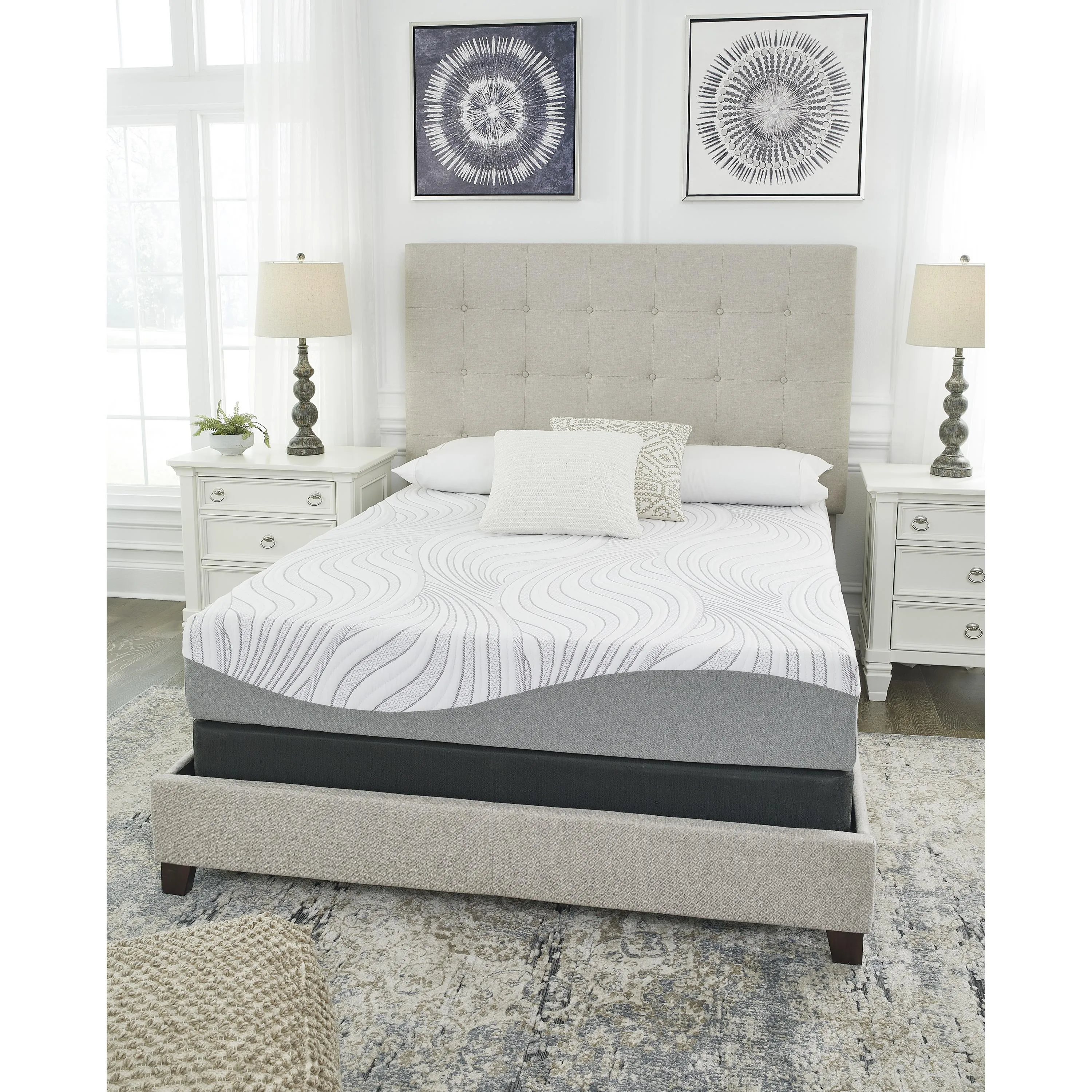 Sierra Sleep 10 Inch Memory Foam M59231 Queen Mattress